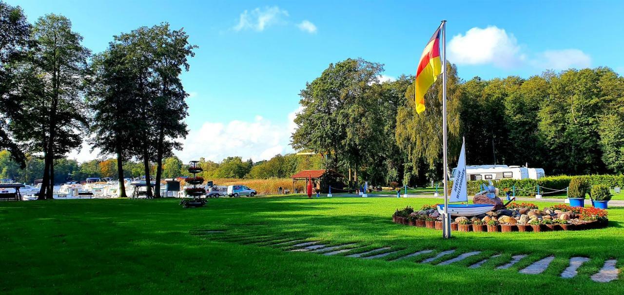 Gasthaus Zum Seestern Hotel Ravensbruck Luaran gambar